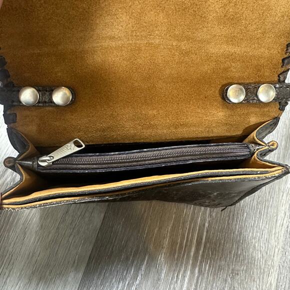 Patricia Nash Torri Tooled Turquoise Crossbody Bag - Picture 6 of 10